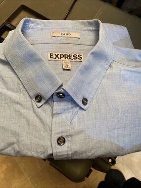 Express Fitted Blue Button Front Short Sleeve Shirt Men's Size XL Linen Blend